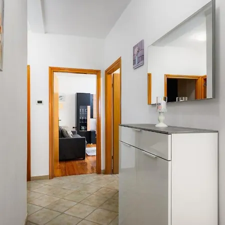 Casa de Férias 5240 For 8 Pers Bei Labin